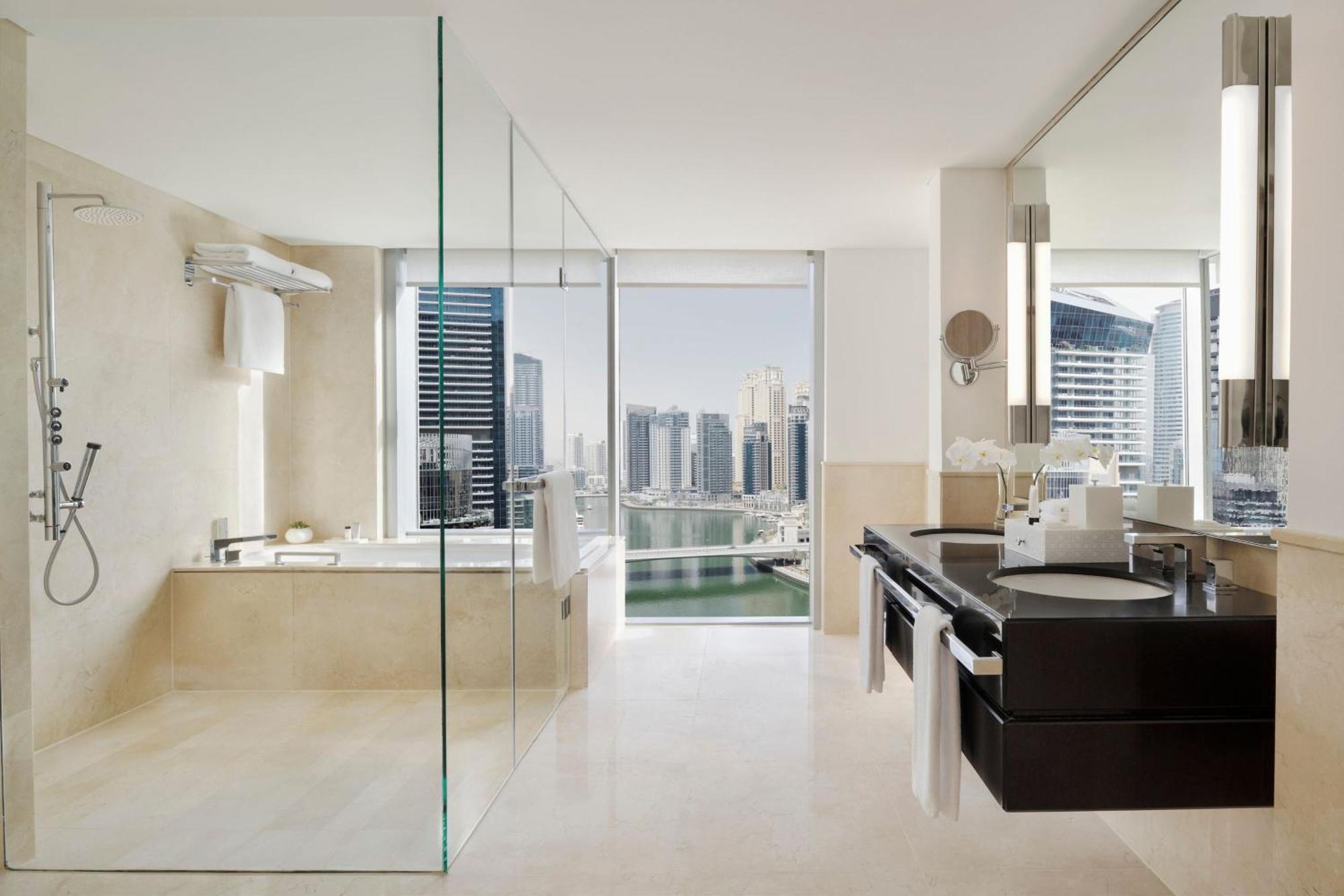 Jw Marriott Marina Отель 5*